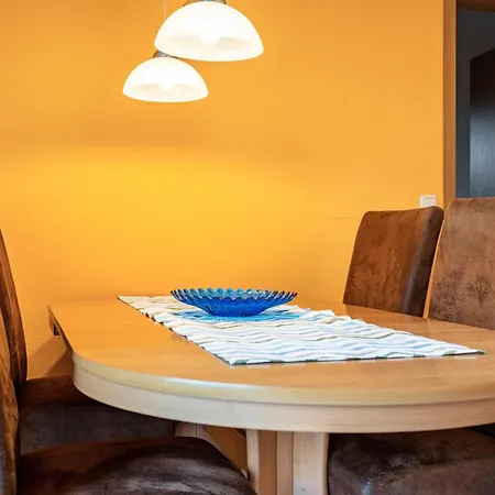 Apartment 'dat Rode Huus' -